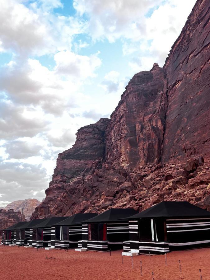 Red Planet Adventure Camp Wadi Rum Bagian luar foto