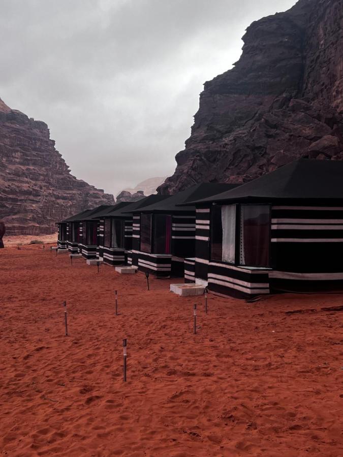 Red Planet Adventure Camp Wadi Rum Bagian luar foto